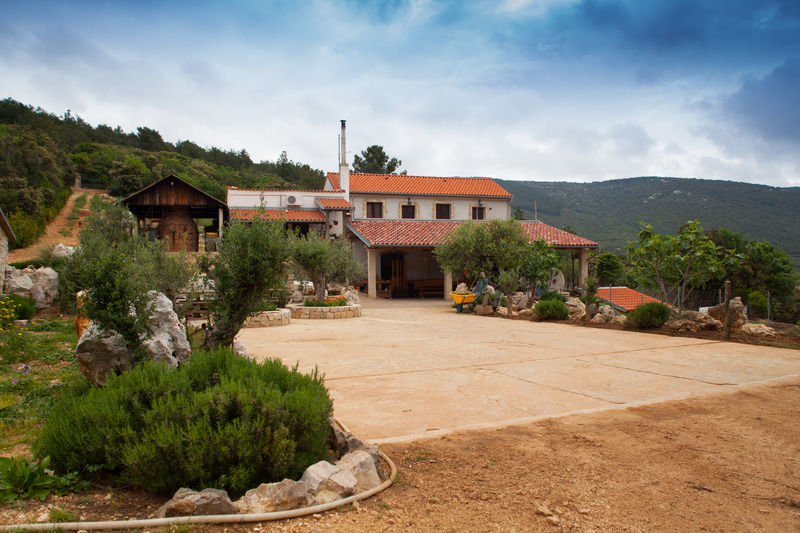 Hotel Zlatni Lav Martinscica  Luaran gambar